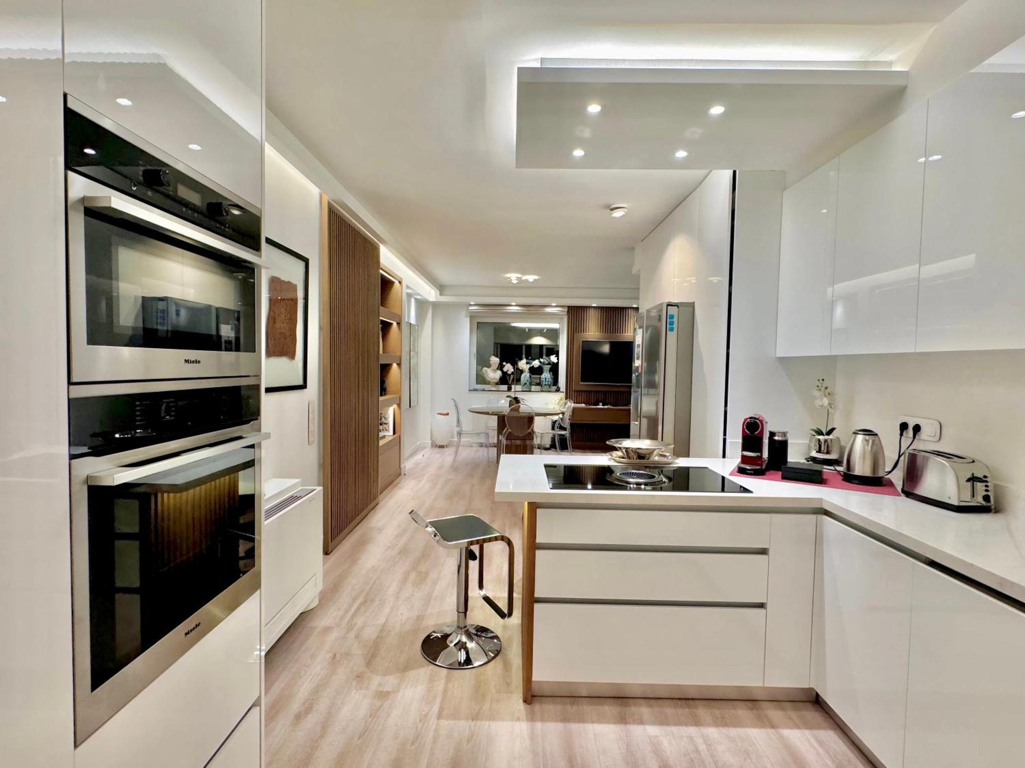 One 360 Skyline Athens Penthouses Room photo